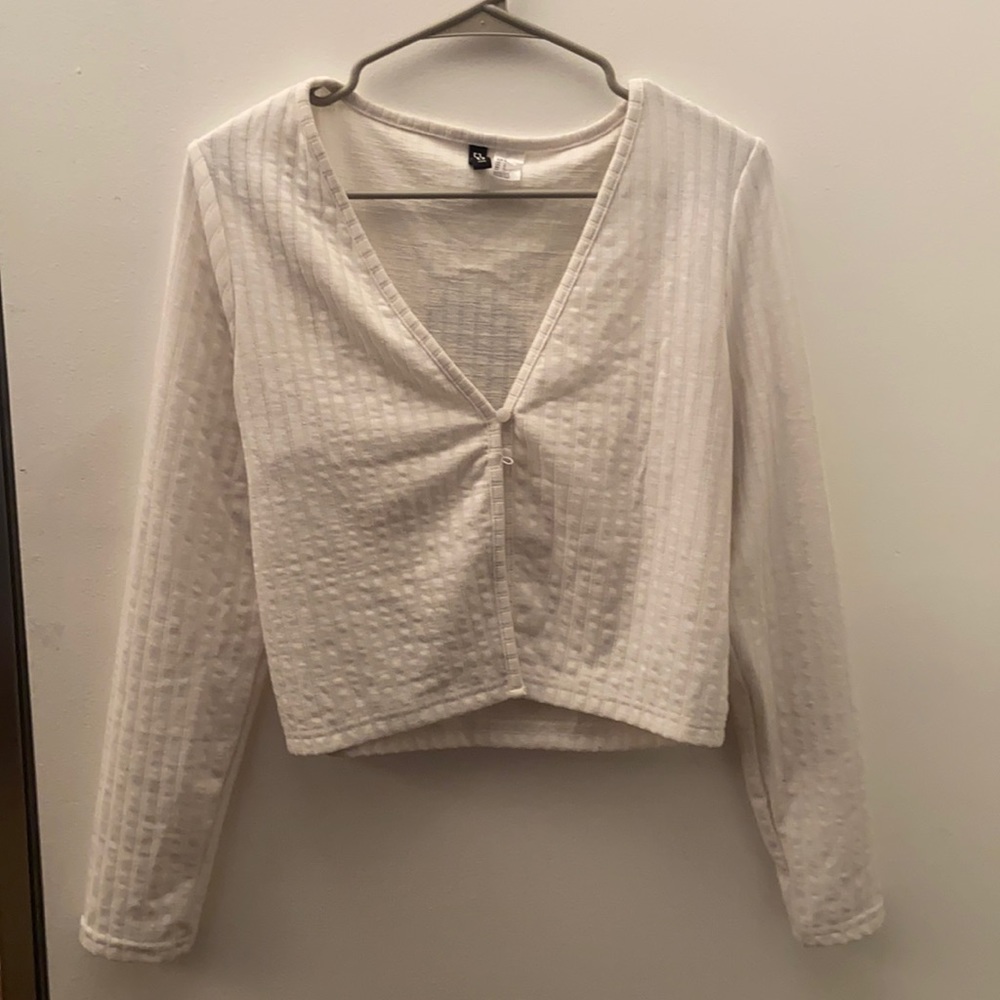 Basic white cardigan